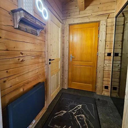 Chalet Cosy Et élégant 6-8pers, Ski, Piscine, Sauna